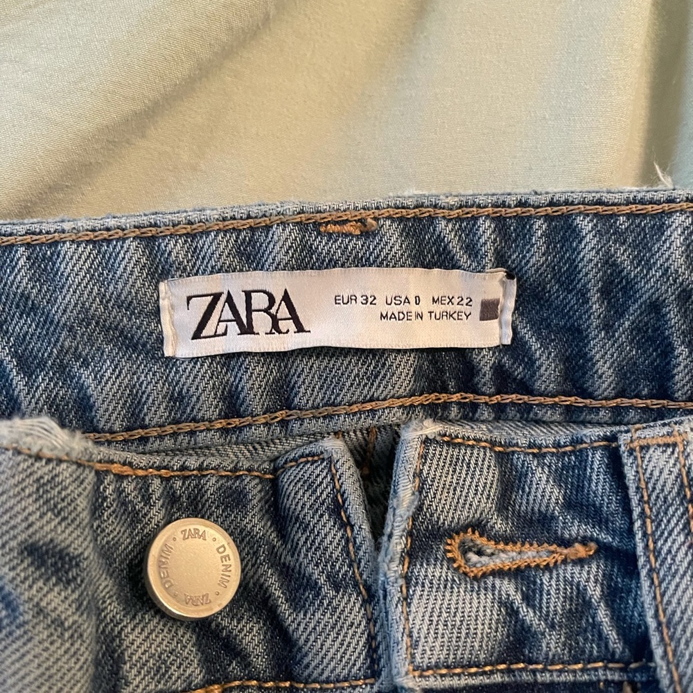 Zara Wide Leg Jeans